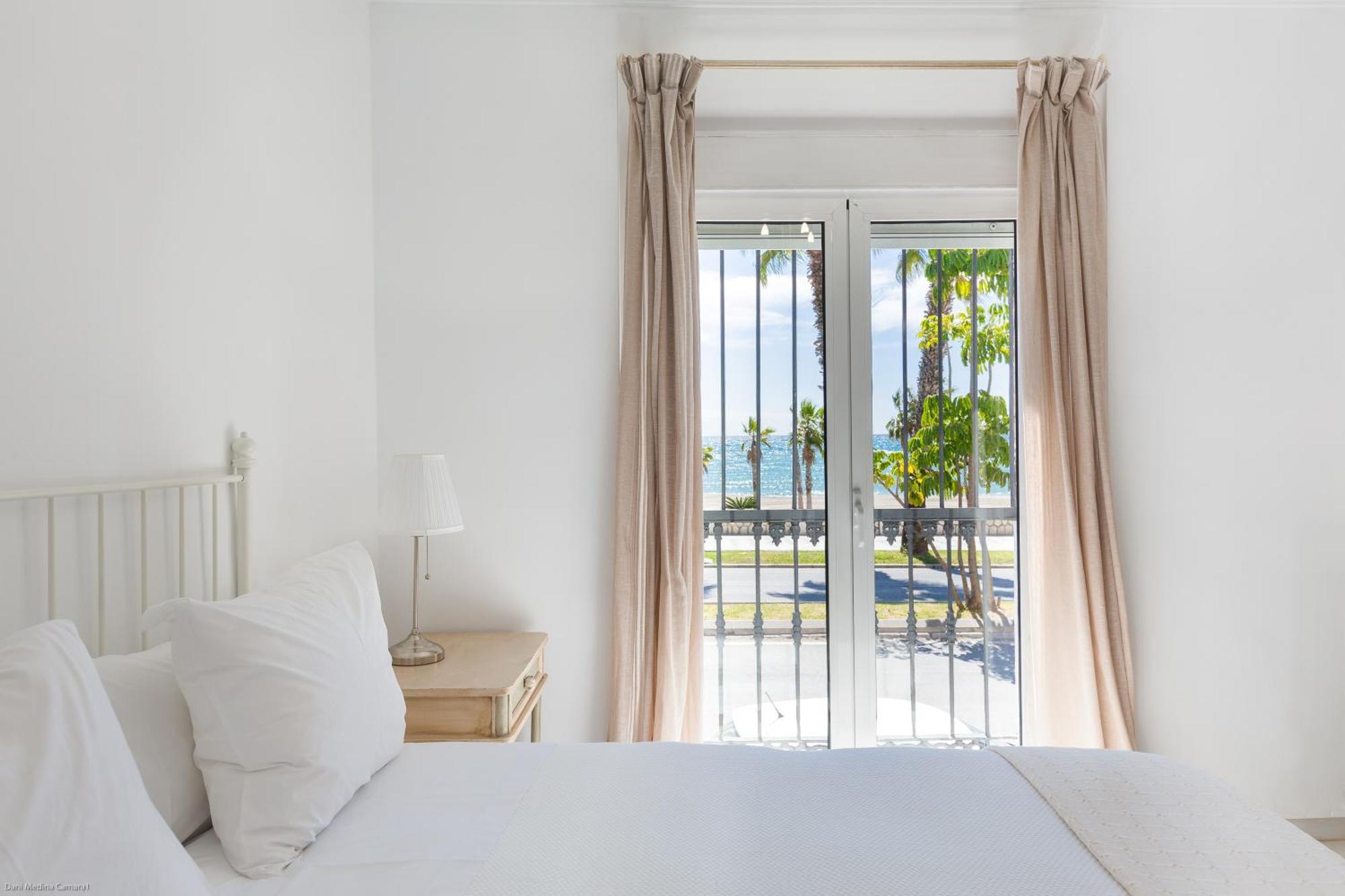 Apartamento Con Vistas Al Mar Malaga Bagian luar foto